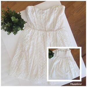 Kimchi Blue || Eyelet Sleeveless Dress